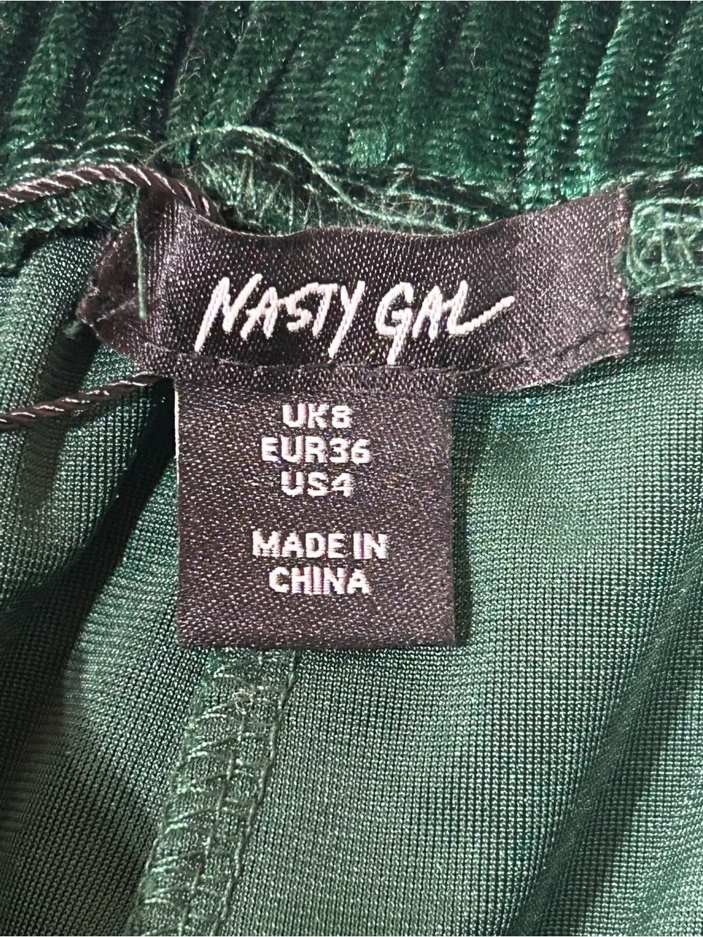 Nasty Gal 2Piece Emerald Green Velvet Feather-Trim Set